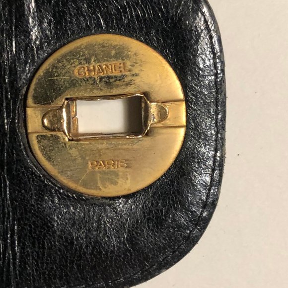 ♥ SOLD-Authentic Rare Vintage Black Chanel Bag - Picture 8 of 16